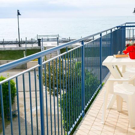 Residence Cristallo Caorle Exterior photo