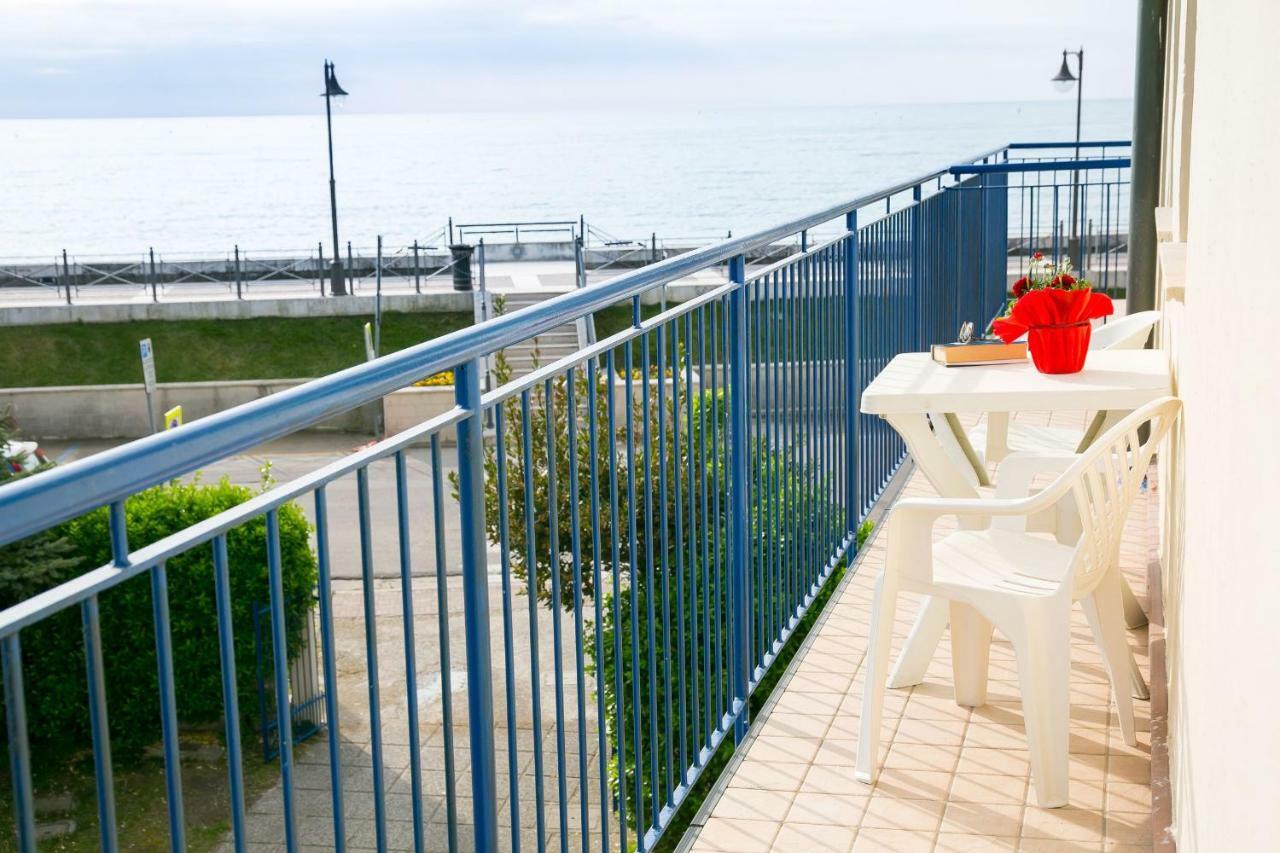 Residence Cristallo Caorle Exterior photo